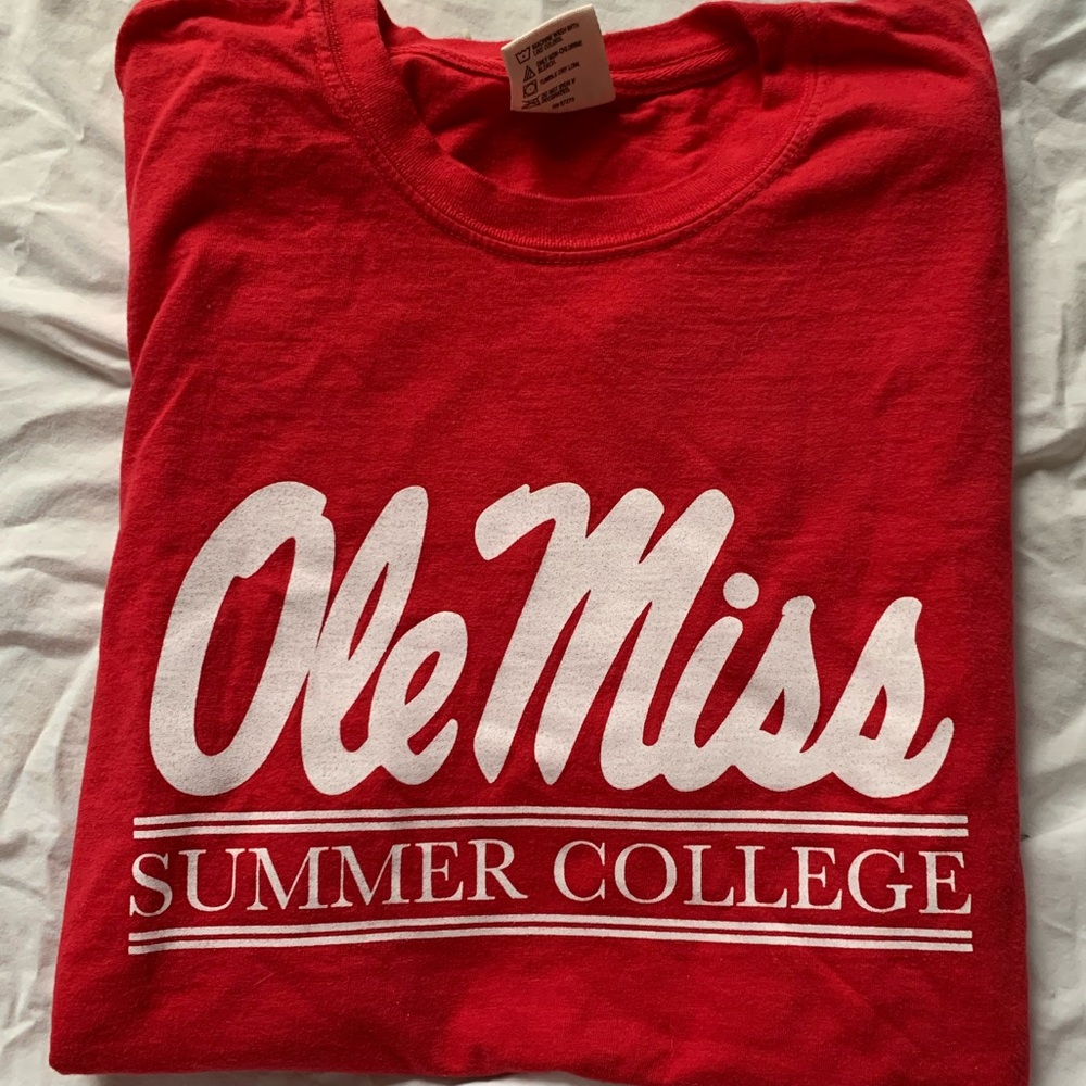 *NWOT* Ole Miss UNISEX Summer College Comfort Colors T-Shirt